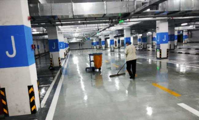 綠洲物業(yè)采購揚(yáng)子x7駕駛式洗地機(jī)