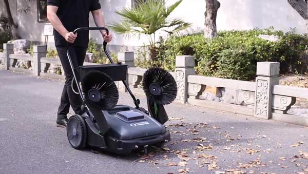 揚(yáng)子掃地機(jī)，用戶放心的掃地機(jī)品牌！