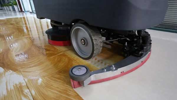 洗地機(jī)，哪個(gè)品牌好呢